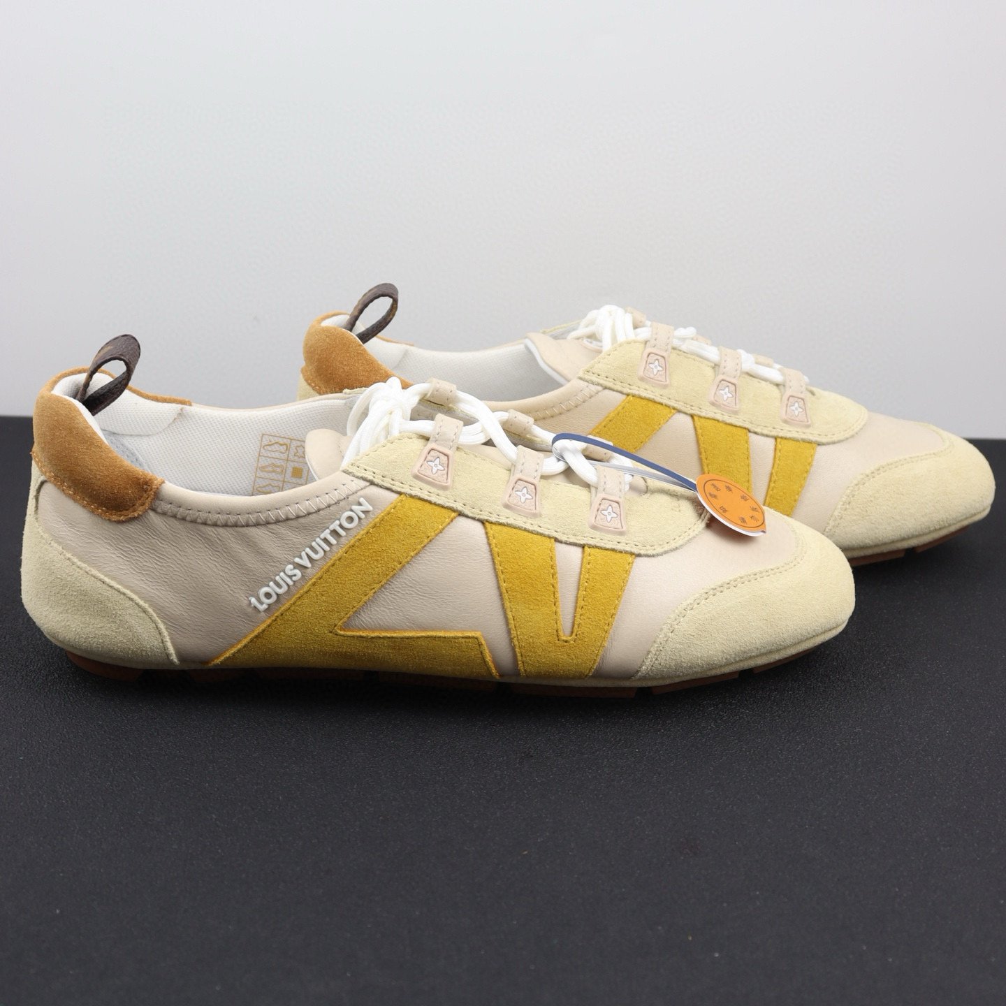 Sneakerina-Inspired Fashion Sneakers – Luxury Designer Style Women’s Shoes, Casual & Sporty Look - 图片 5